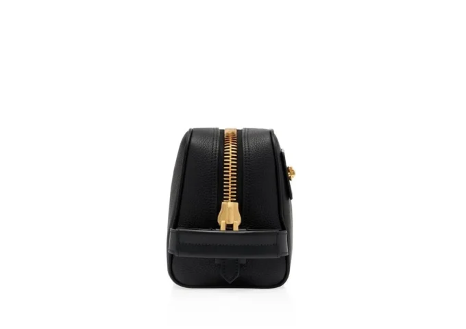 Trousse de toilette en cuir grainé