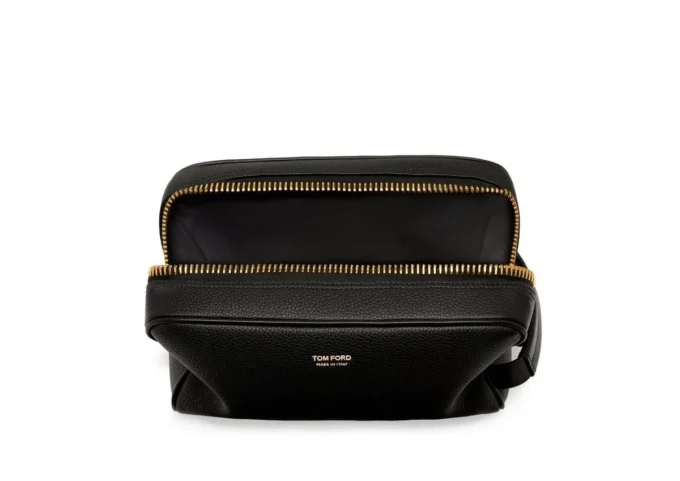 Trousse de toilette en cuir grainé