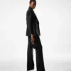 Veste de smoking croisée « Wallis » en mélange de soie et mohair Veste de smoking croisée « Wallis » en mélange de soie et mohair
