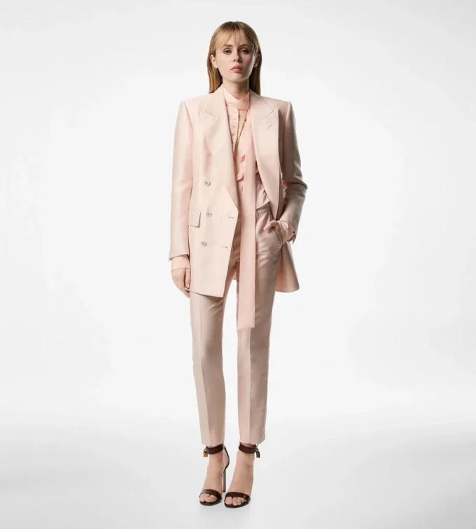 Veste à double boutonnage et revers en pointe