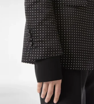 Veste droite en duchesse à pois jacquard